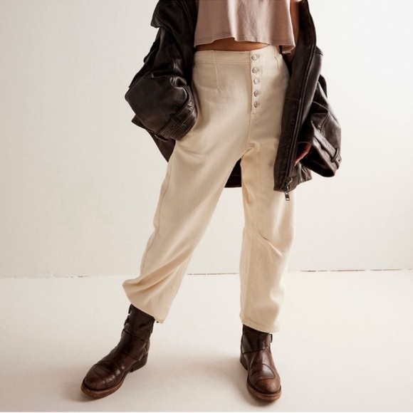 NWT Free People Osaka Barrel Jeans Mid Rise We The Free in Latte Cream - Picture 1 of 12